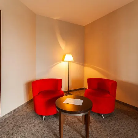 Hotelowy Delux W Kolobrzegu Ul Kosciuszki 16 7 Nocy 10 Procent Rabatu 4 Noce 5 Procent Rabatu * 코워브제크