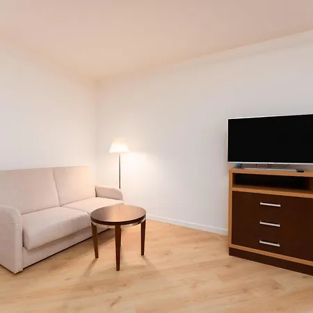 Hotelowy Delux W Kolobrzegu Ul Kosciuszki 16 Przyjazny Dla Osob Na Wozkach 7 Nocy 10 Procent Rabatu 4 Noce 5 Procent Rabatu Appartement Kołobrzeg